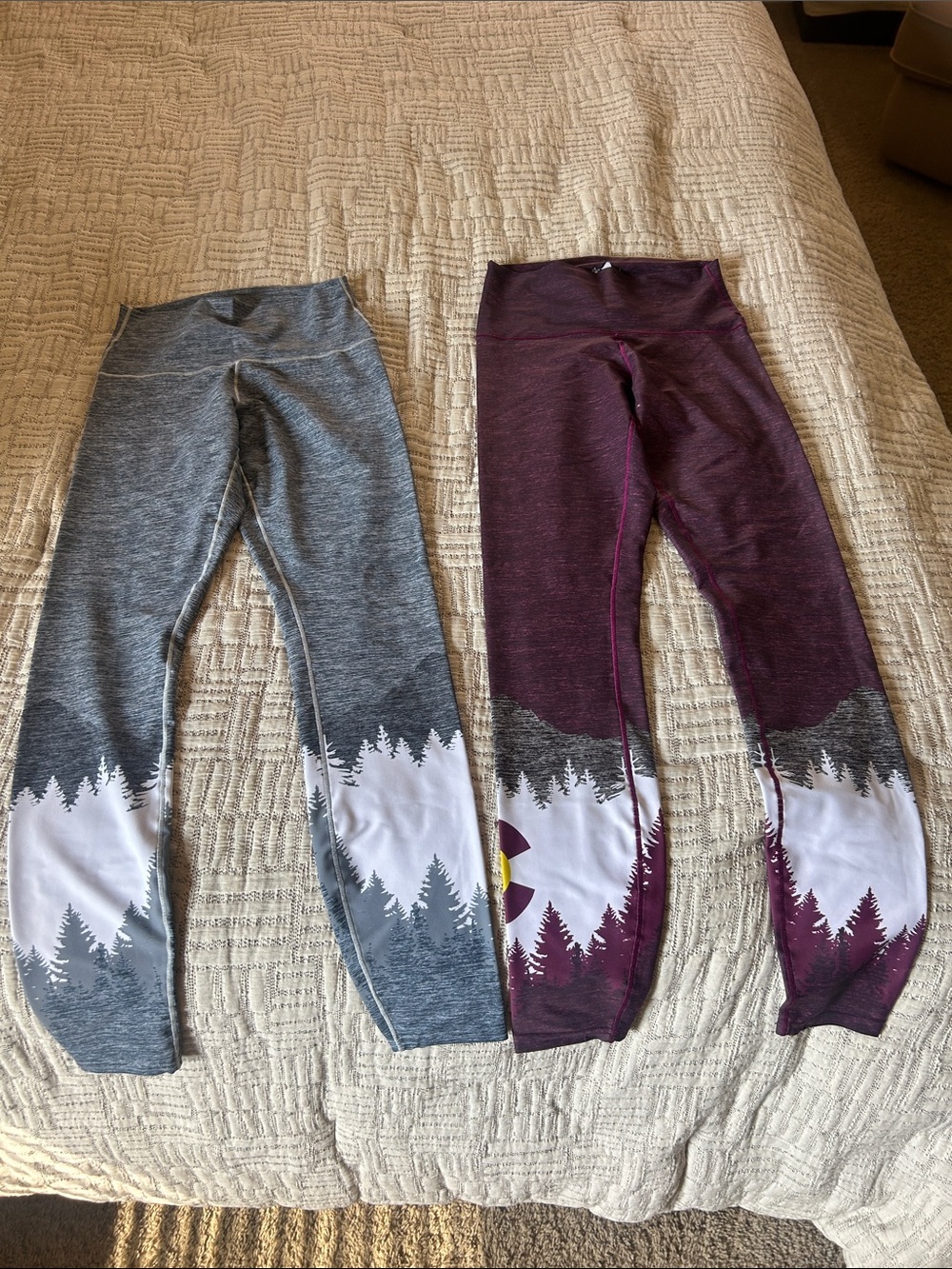 Women's Forest-Print Leggings - Gray & Burgundy - Picture 2 of 4